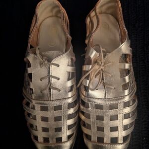 Metallic Rose Gold Oxford Shoes